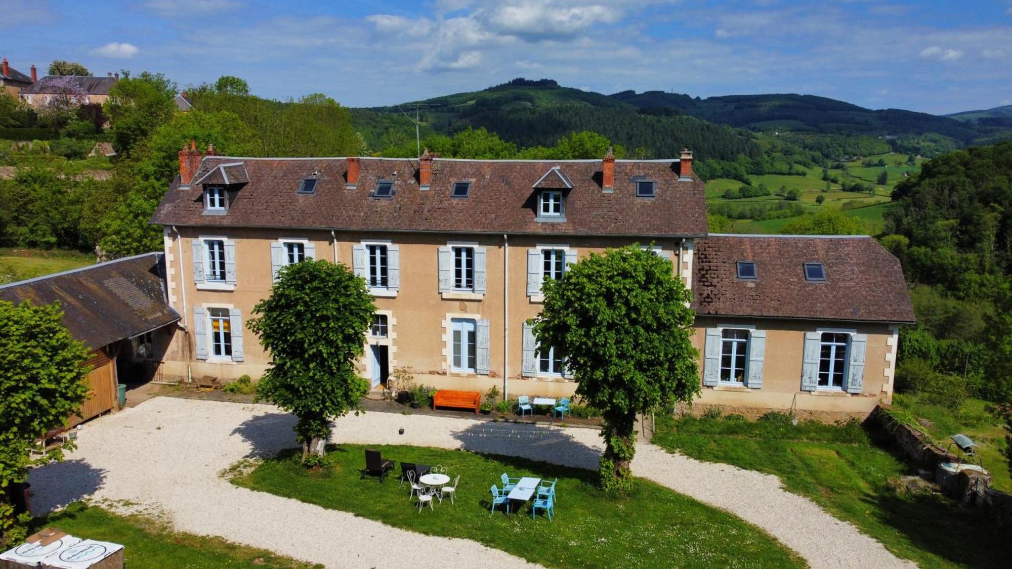 L' Ancienne Ecole Du Morvan Larochemillay Екстериор снимка